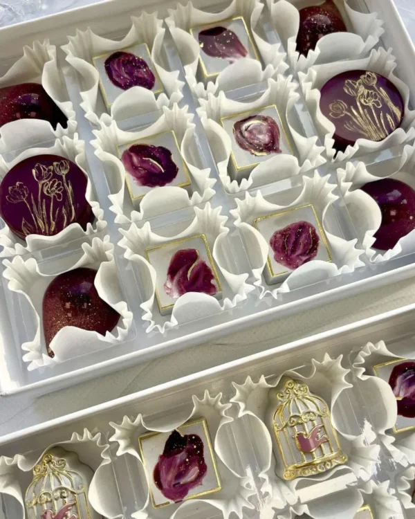 Šokoladas rankų darbo dėžutė 12