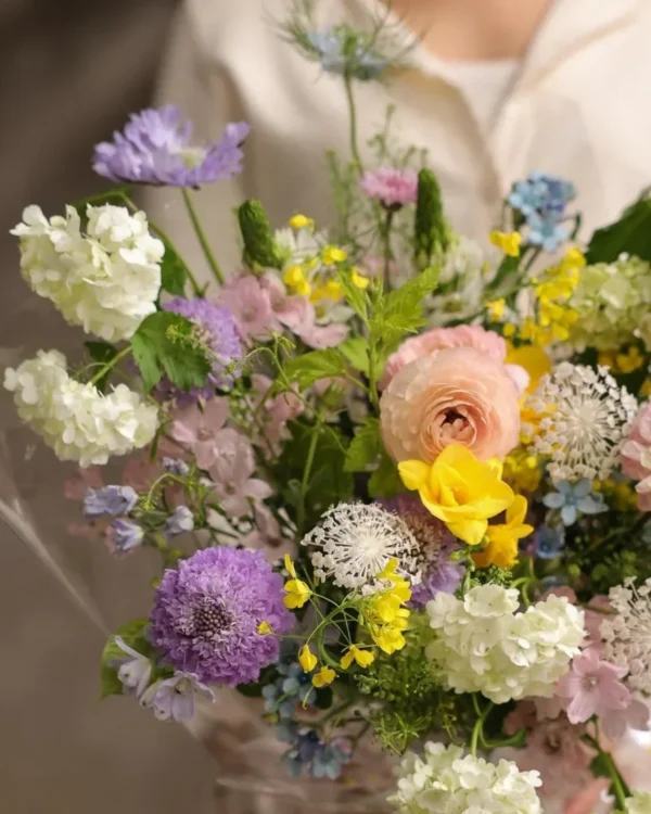 Miss Kikoto puokštės